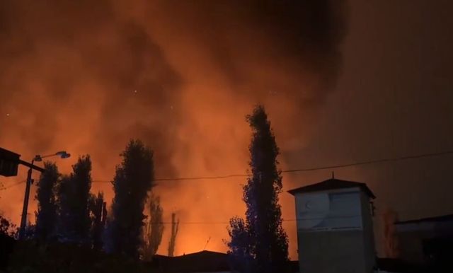 Rusia susține că a doborât 113 drone ucrainene într-un atac masiv asupra unei rafinării de petrol din nord-vestul țării