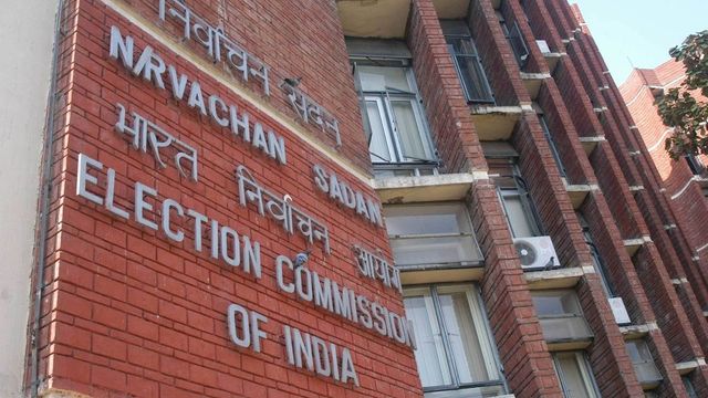 Election Commission To Use Upgraded EVMs In Bihar Polls; New Ballot Papers, Coloured Photographs Of Candidates And More - Check Details