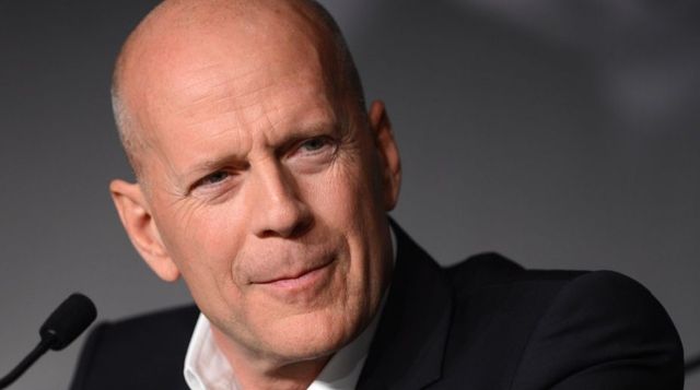 Starea de sănătate a lui Bruce Willis s-a înrăutățit. Actorul nu mai poate vorbi, citi sau merge