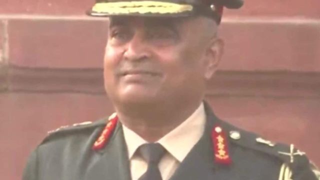 Lt Gen Manoj Pande takes over as new Army Vice Chief