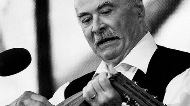 Tudor Gheorghe dus de urgență la spital după ce a căzut în baia unui hotel