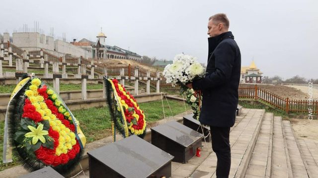 Adrian Dupu, la Cimitirul de Onoare Românesc de la Țiganca: Să cinstim mereu memoria eroilor