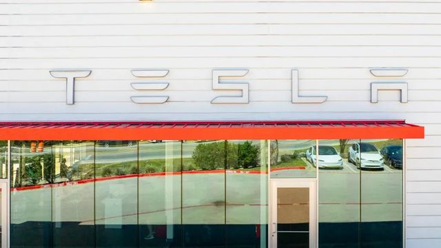 Tesla, vendite Ue in calo del 49% nei primi due mesi del 2025