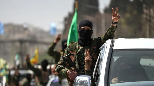 Иран атакува кюрдски групи в Ирак