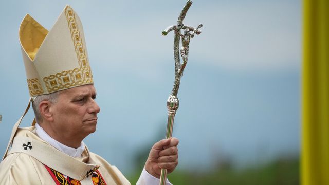 Разследват бомбена заплаха срещу дома на брат на папа Лъв