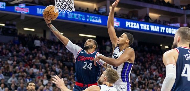 Cleveland vyhrál i podesáté v sezoně NBA, Jokič a James předvedli triple double