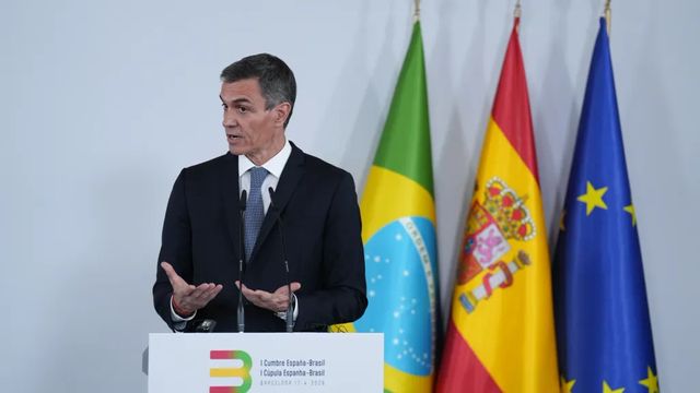 Sánchez tilda el pacto PP-Vox en Extremadura de «frenazo al desarrollo» y avisa de que lo combatirá