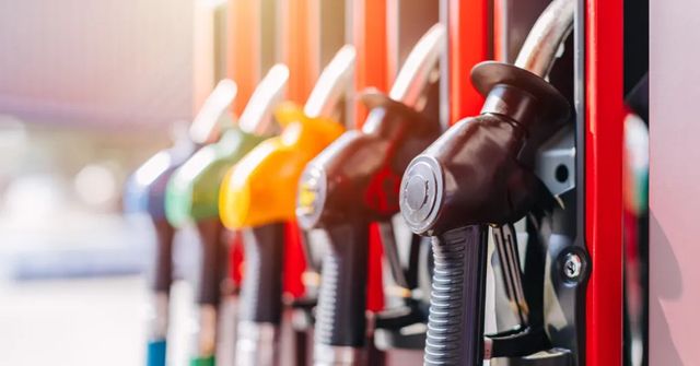 Fico narazil v Bruselu. Dvojí ceny nafty na Slovensku jsou protiprávní, zní z Evropské komise