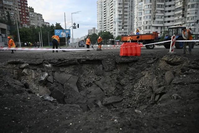 Rusia a atacat Kievul cu rachete balistice