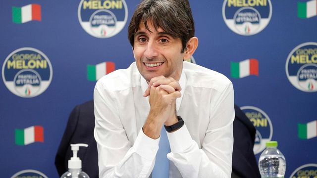 Da Sgarbi a Donzelli, il ministro Crosetto attaccato dal centrodestra dopo il caso Vannacci