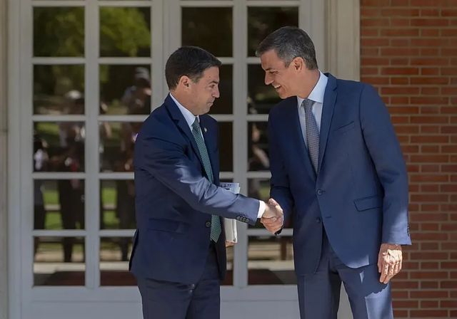 Sánchez y Pradales se reunirán este martes en la Moncloa tras los últimos traspasos a Euskadi