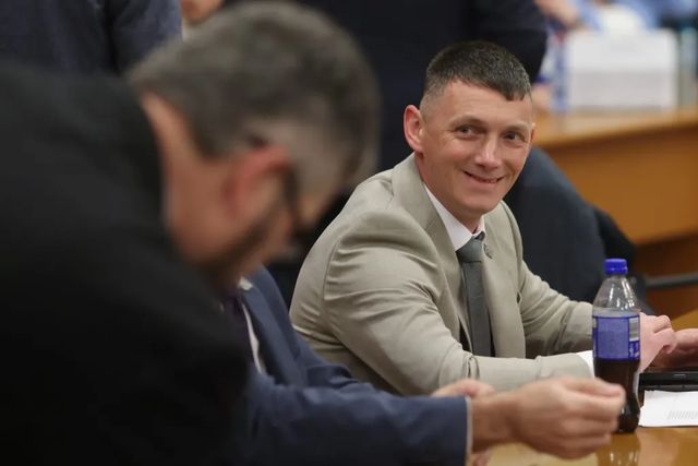 Senatorul Paul Pintea, trimis în judecată după ce a fost prins pentru a treia oară conducând cu permisul suspendat