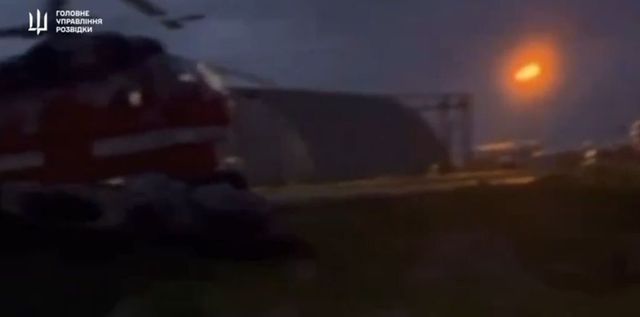 Ucraina, distrutto elicottero russo in aeroporto Mosca