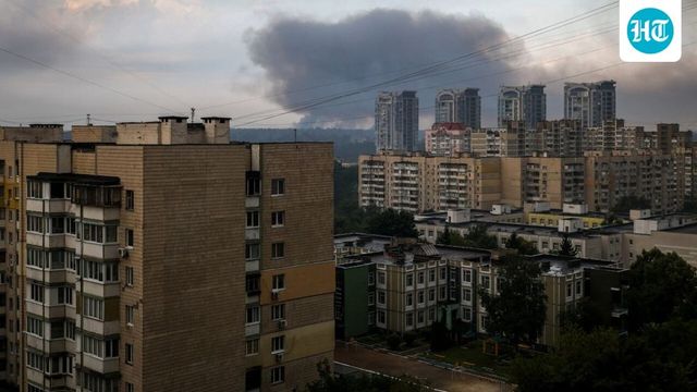 Russian attack kills 17 in Ukraine