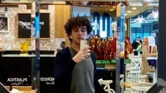 Guardò gli amici tirare una bici giù dai Murazzi. Condannata a 16 anni, si sente male in aula