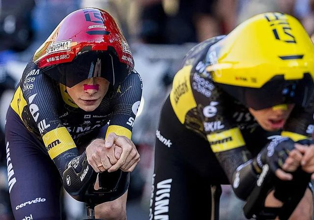 Vingegaard rubrica el inicio «perfecto»: el Visma le coloca con ventaja sobre Pogacar