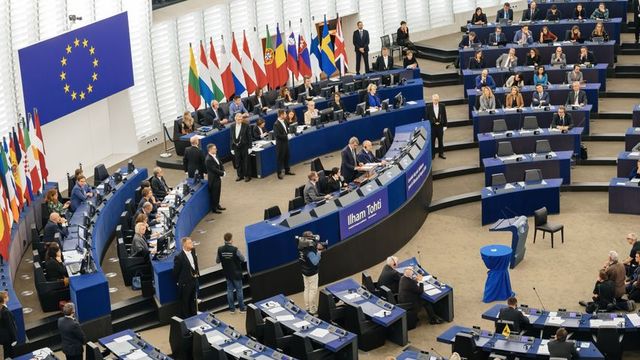 Német sajtóértesülés: Az Európai Bizottság milliókat fizetett a brüsszeli korrupciós botrányban érintett NGO-nak