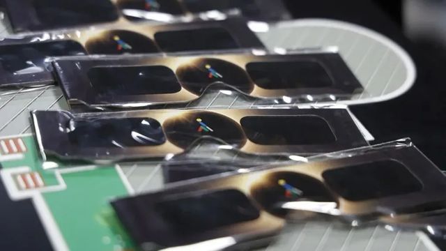 Cómo conseguir gratis gafas seguras para ver el eclipse solar