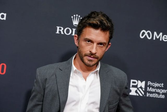 Jonathan Bailey a fost declarat „cel mai sexy bărbat în viață” de revista People