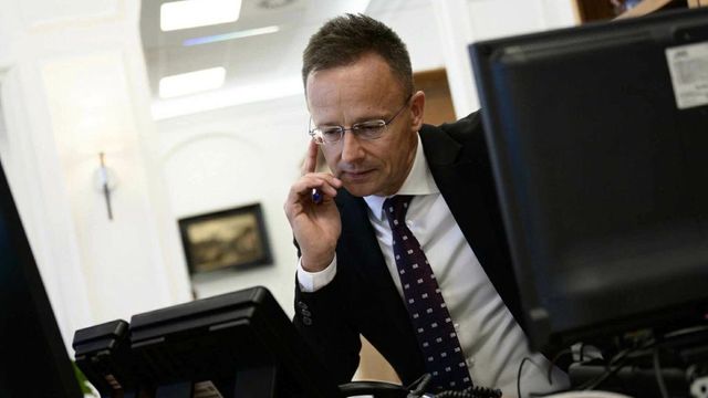 Telefonon tárgyalt Szijjártó Péter Marco Rubioval