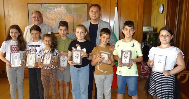 Камбаните на Царевец ще звънят на 2 юни в знак на почит към безсмъртието на Христо Ботев и загиналите за свободата на България