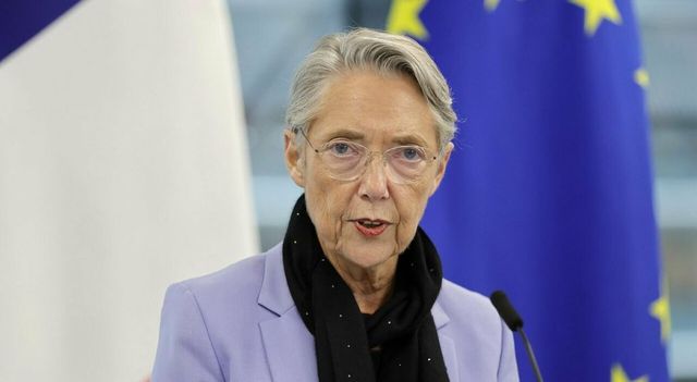 Elisabeth Borne si dimette da Primo Ministro francese