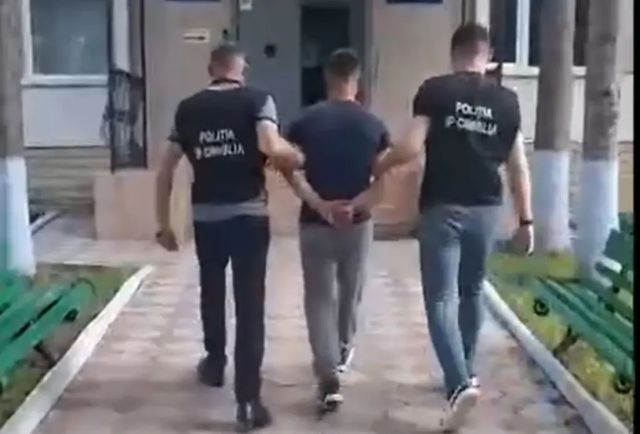 Un bărbat a fost reținut pentru omorul mamei sale în satul Sagaidac, raionul Cimișlia