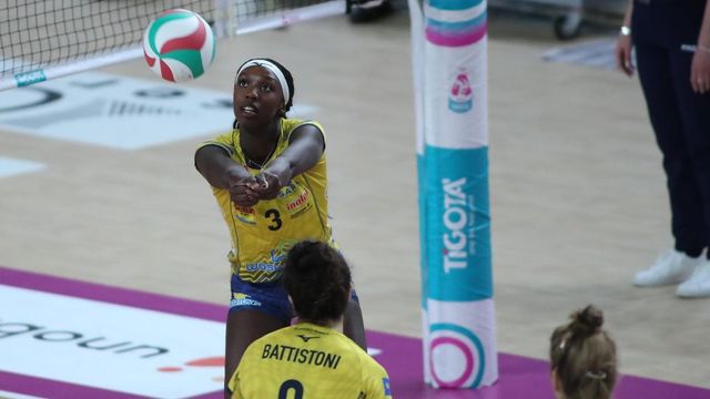 Sfogo dell'azzurra Adhu Malual, 'insulti razzisti dai miei tifosi'