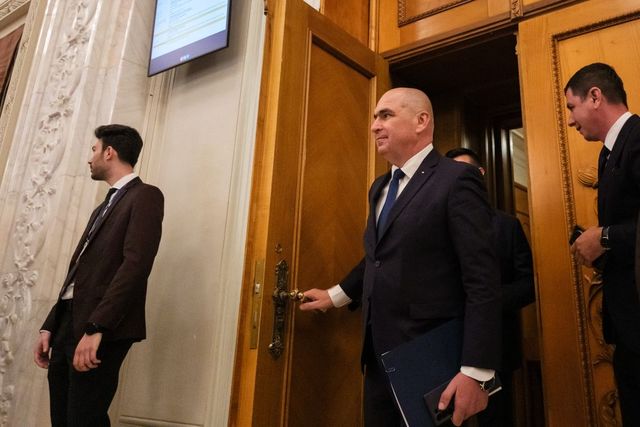 Crin Antonescu susține că Ilie Bolojan a ieșit cel mai puternic om politic după ce a pierdut guvernarea