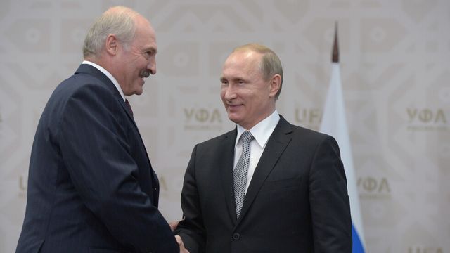 Беларус иска да купи руско оръжие за над 1 милиард долара