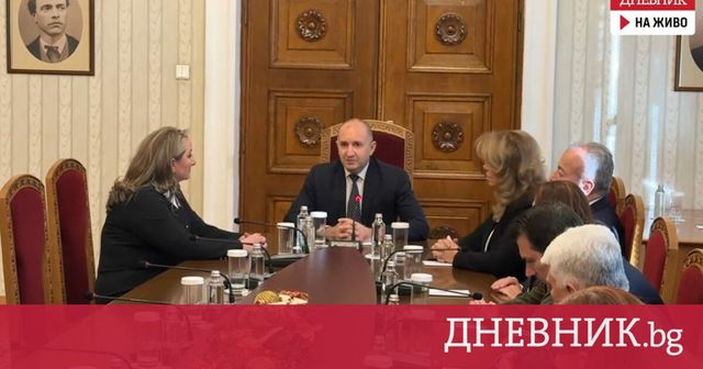 ГЕРБ изпрати само Деница Сачева на консултациите при Радев