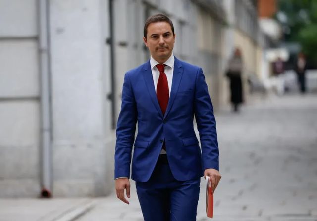 Lobato y Acera esquivan el intento de la defensa del novio de Ayuso de implicar a Moncloa