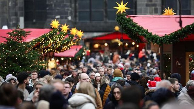 Germania, sventato piano di attacco a un mercatino di Natale in Baviera