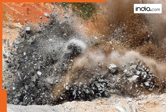 Explosion at Frontier Corps headquarters in eastern Quetta in Pakistan, 5 killed, at least 15 injured
