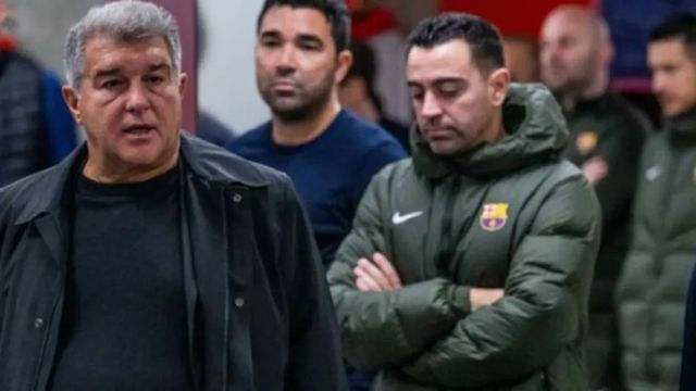 Xavi: «Laporta me dijo que si volvía Messi le iba a hacer la guerra y que no se lo podía permitir»