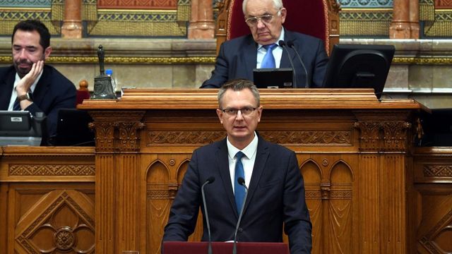 Rétvári Bence tiszta vizet öntött a pohárba a Szőlő utcai javítóintézet kapcsán
