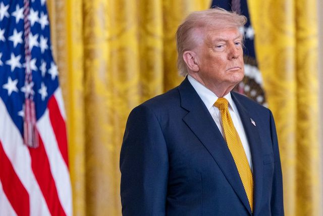 Donald Trump nu se duce la nunta fiului său cel mare pe motiv că iubește prea mult America