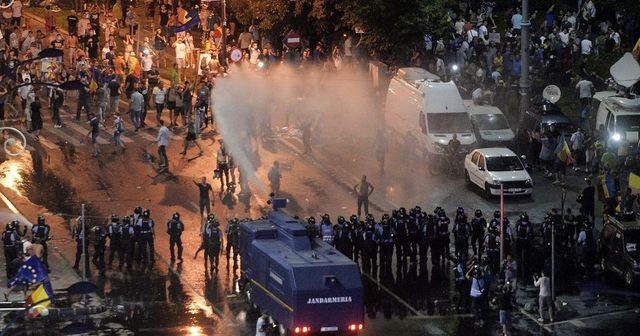 Se judecă apelul în dosarul 10 August, în care foști șefi ai Jandarmeriei au fost achitați în primă instanță