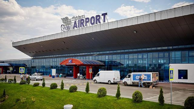 Deputații BCS contestă legea care presupun extinderea termenului chiriei pentru spațiilor comerciale ale Aeroportului Chișinău