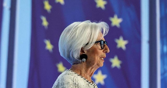 La Bce alza il costo del denaro di 25 punti base, tasso su depositi sale al 2,50%