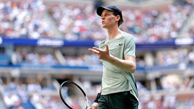 Carlos Alcaraz wins opening match at US Open, extends winning streak to 15