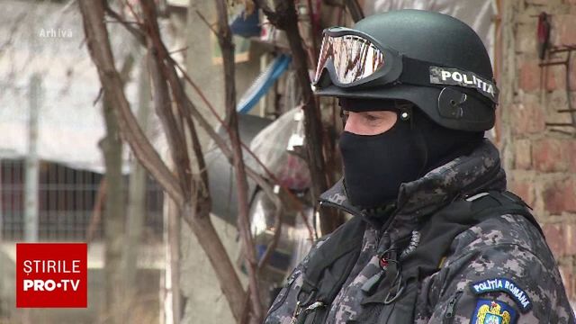 Zeci de dosare, sute de percheziții în Operațiunea Jupiter