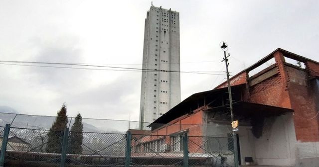 Minerii de la Lupeni s-au baricadat în subteran