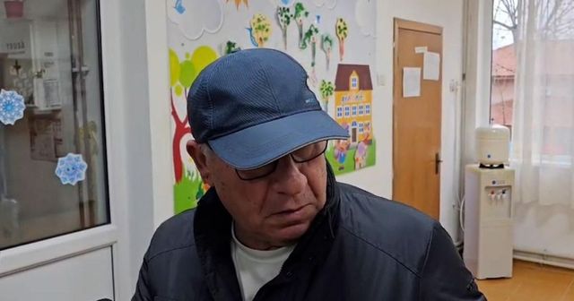 Incident la o secție de vot din Constanța. Bărbat, prins în timp ce fotografia buletinul de vot