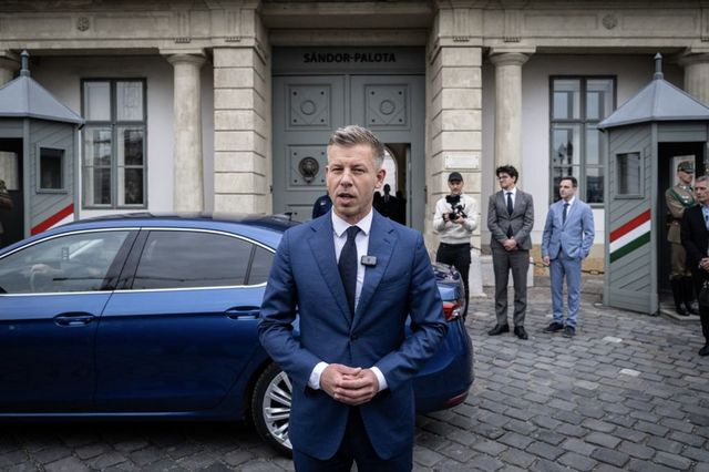 Magyar Péter lemondott cége vezérigazgatói pozíciójáról