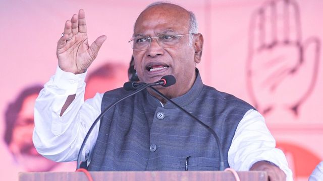 Cong chief Mallikarjun Kharge dissolves entire party unit in Himachal Pradesh