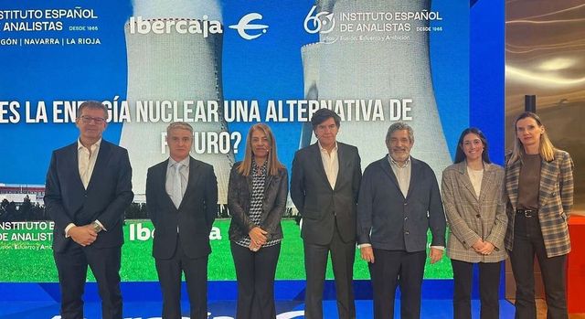 La energía nuclear busca su hueco en el mix energético para cubrir la demanda de los centros de datos