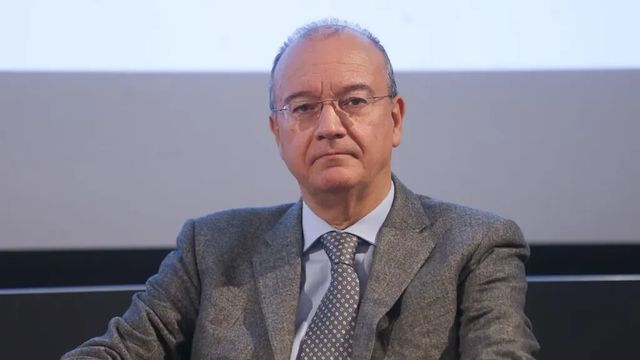 Il ddl Valditara è legge: consenso informato a scuola tra le proteste
