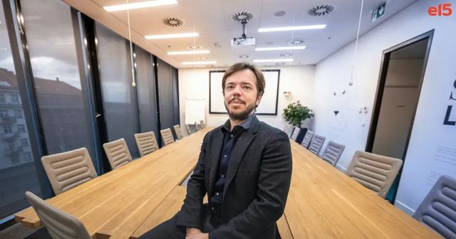 Křetínský prodal část svého podílu ve West Hamu českému miliardáři