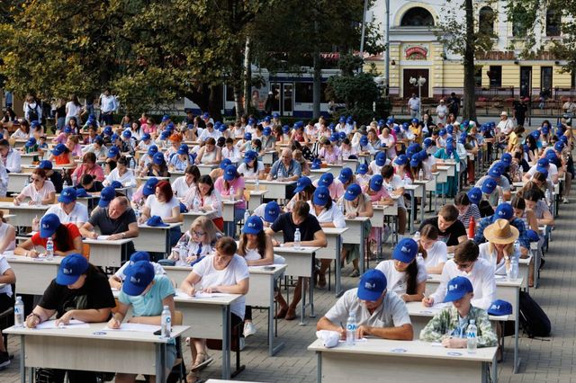 Marea Dictare Națională: înscrierile sunt deschise până pe 24 august